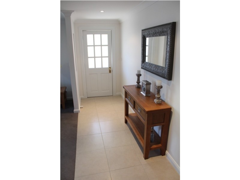 246 Peel Street, Bathurst NSW 2795