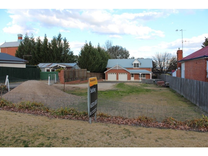 246 Peel Street, Bathurst NSW 2795