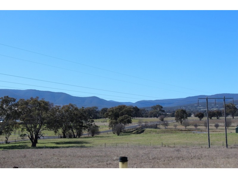 72 Yarras Lane, Bathurst NSW 2795