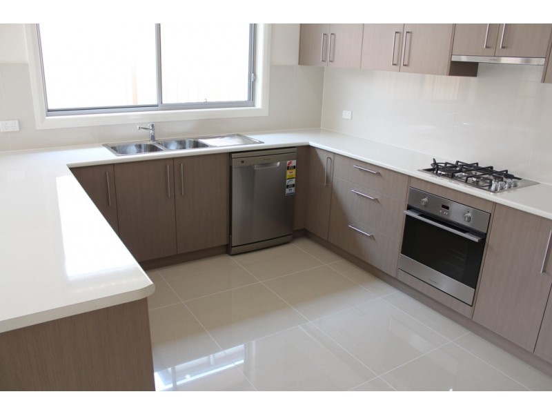 2 Mendel Drive, Bathurst NSW 2795