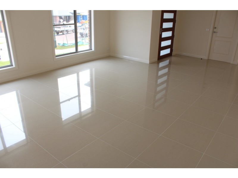 2 Mendel Drive, Bathurst NSW 2795