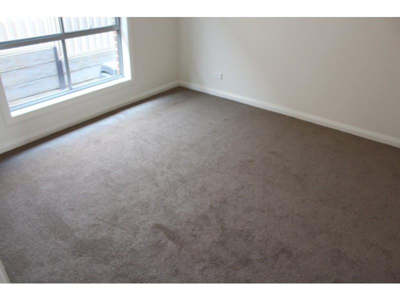 2 Mendel Drive, Bathurst NSW 2795