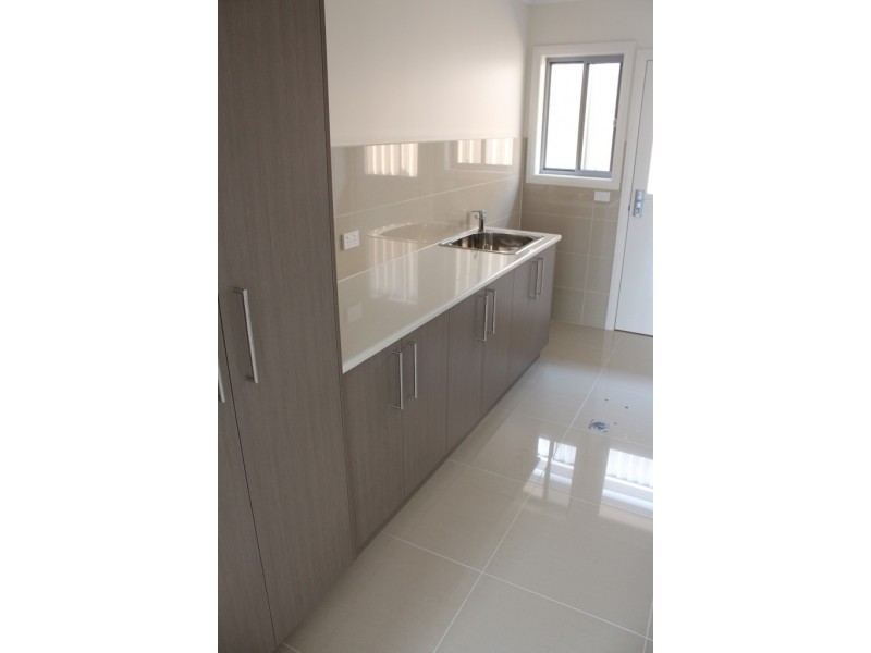 2 Mendel Drive, Bathurst NSW 2795