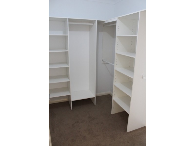 2 Mendel Drive, Bathurst NSW 2795