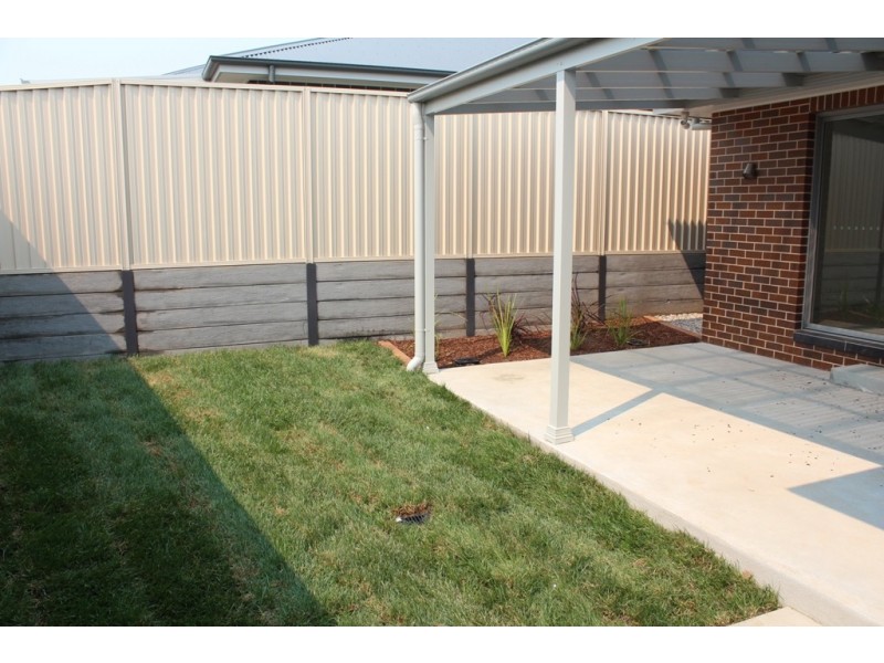 2 Mendel Drive, Bathurst NSW 2795