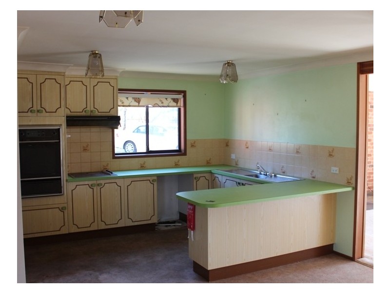 72 Yarras Lane, Bathurst NSW 2795