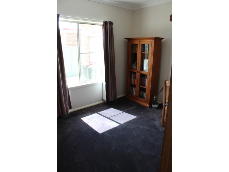 22 Munro Street, Bathurst NSW 2795