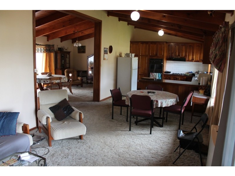 129 Ophir Road, Bathurst NSW 2795