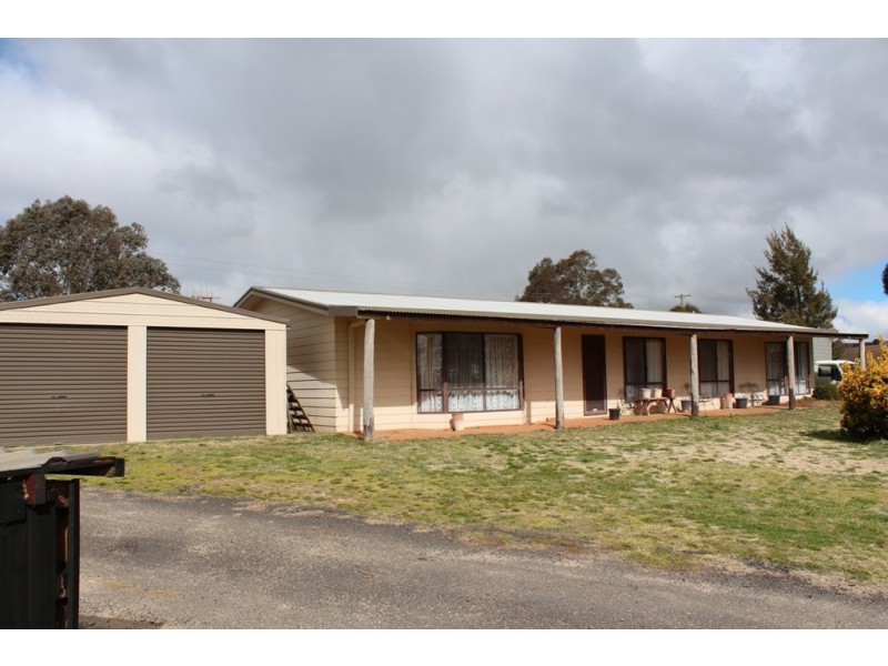 129 Ophir Road, Bathurst NSW 2795