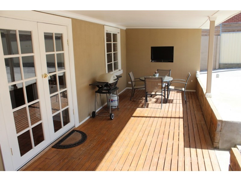 235 Browning Street, Bathurst NSW 2795