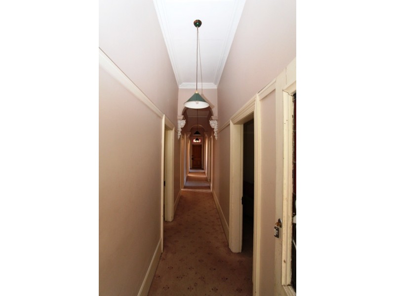 167 Rocket Street, Bathurst NSW 2795