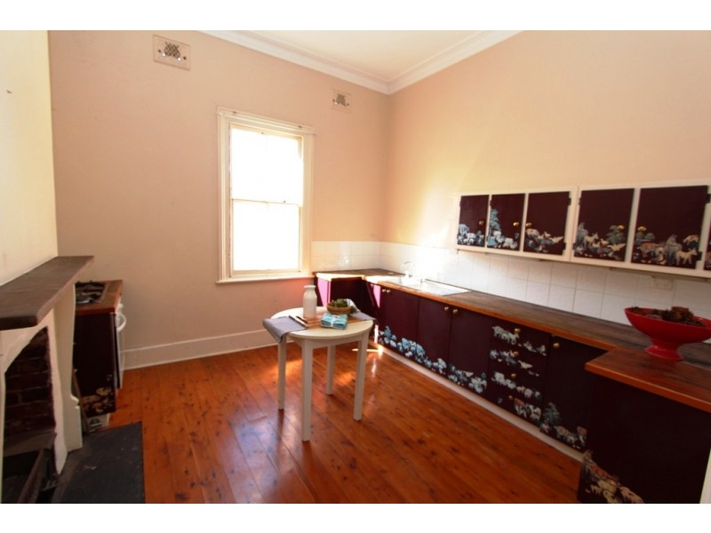 167 Rocket Street, Bathurst NSW 2795