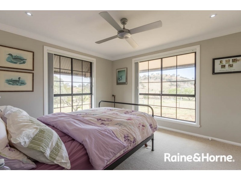 49 Fitzroy Street, Peel NSW 2795