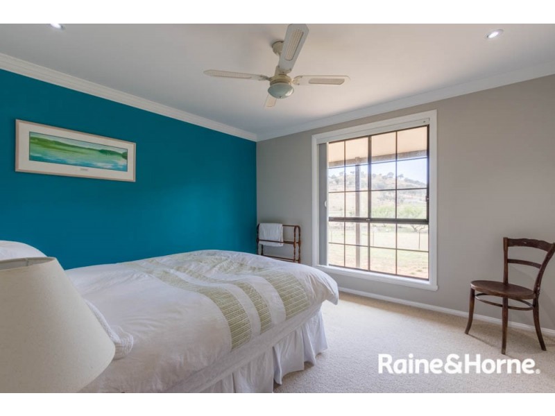 49 Fitzroy Street, Peel NSW 2795
