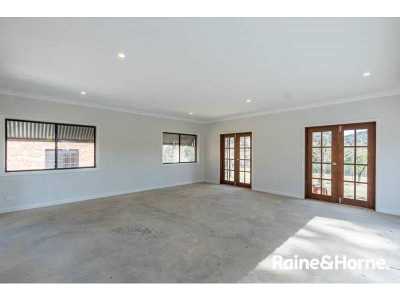 49 Fitzroy Street, Peel NSW 2795