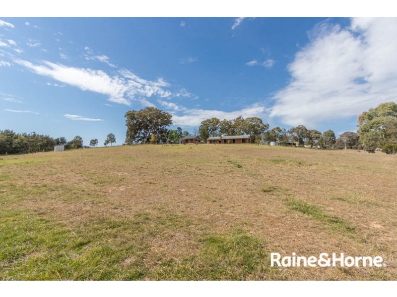 49 Fitzroy Street, Peel NSW 2795