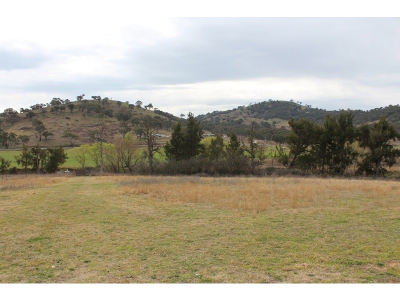 49 Fitzroy Street, Peel NSW 2795