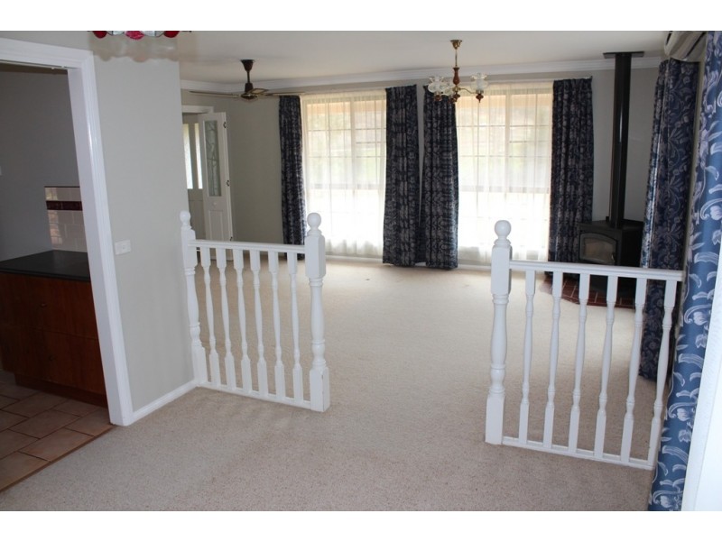 49 Fitzroy Street, Peel NSW 2795