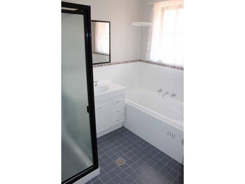 49 Fitzroy Street, Peel NSW 2795