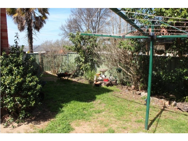 15 Currawong Street, Bathurst NSW 2795