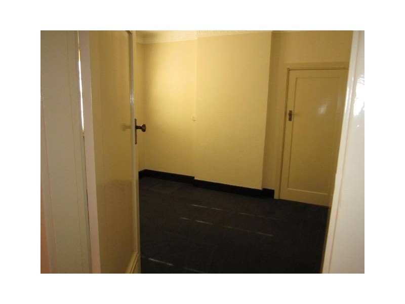 129 Piper St, Bathurst NSW 2795