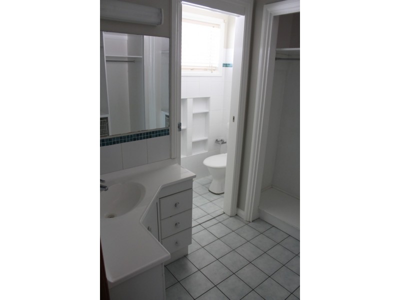 9 Colville Street, Bathurst NSW 2795