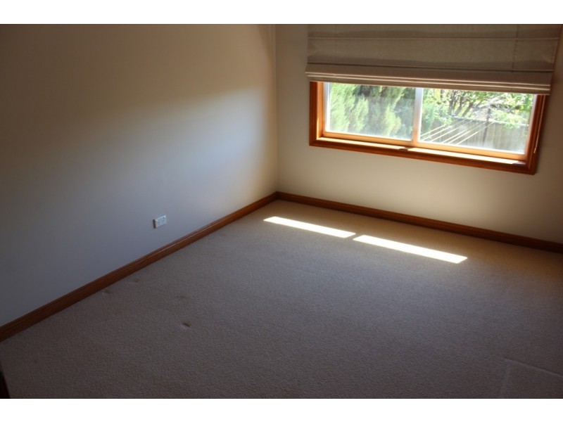 9 Colville Street, Bathurst NSW 2795