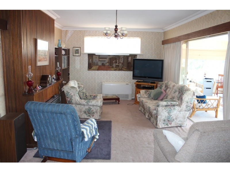 17 White Street, Bathurst NSW 2795