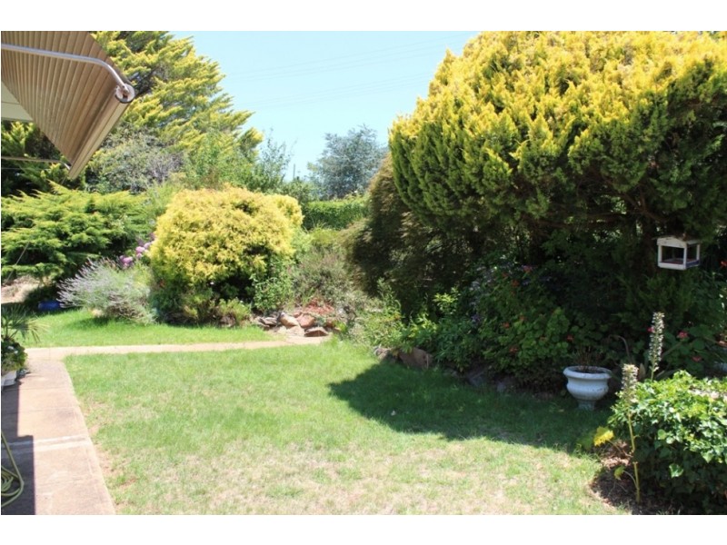 17 White Street, Bathurst NSW 2795