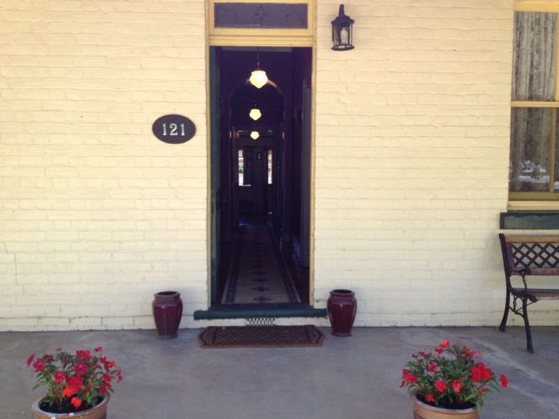 121 Peel Street, Bathurst NSW 2795