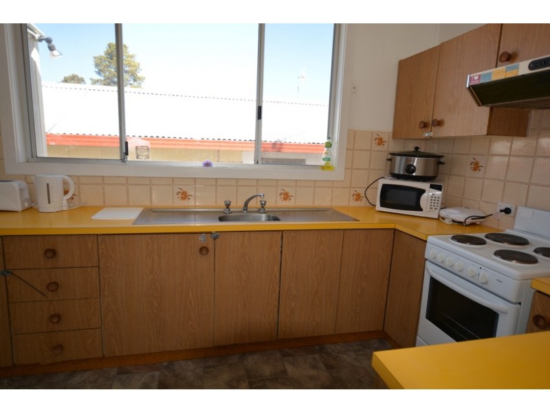 364 Stewart Street, Bathurst NSW 2795