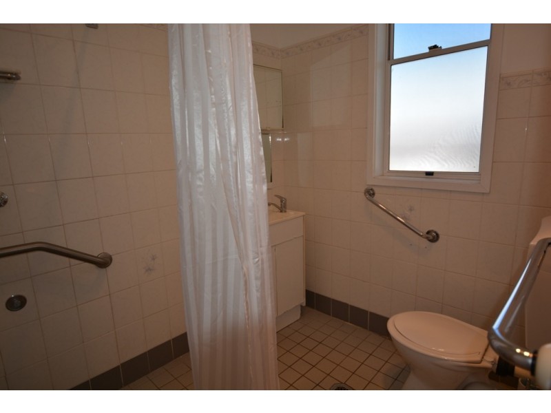 364 Stewart Street, Bathurst NSW 2795