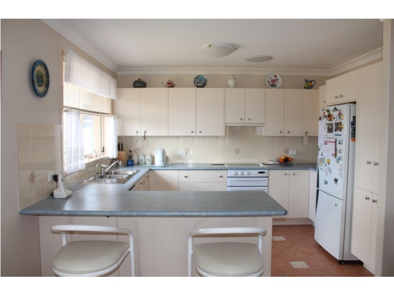 41 Hughes Street, Kelso NSW 2795