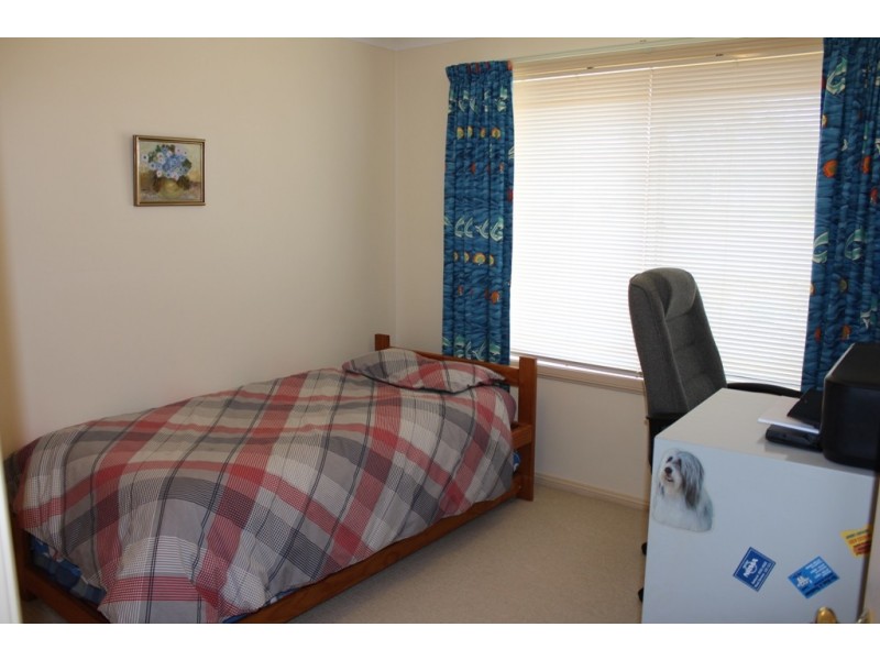 41 Hughes Street, Kelso NSW 2795