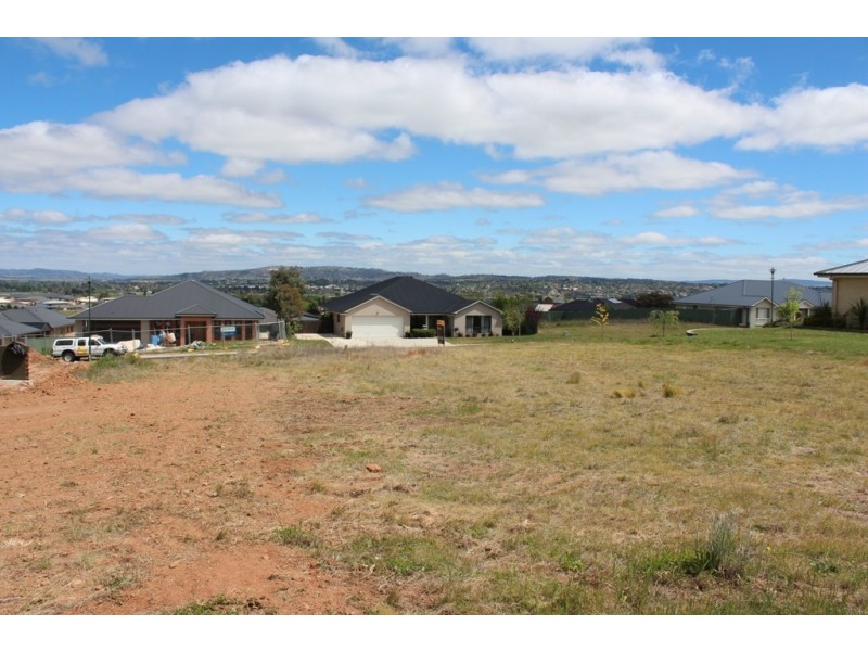 26 Marriott Avenue, Bathurst NSW 2795