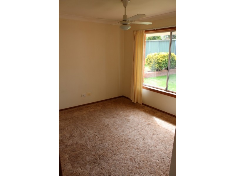 17 Crawford Crescent, Windradyne NSW 2795