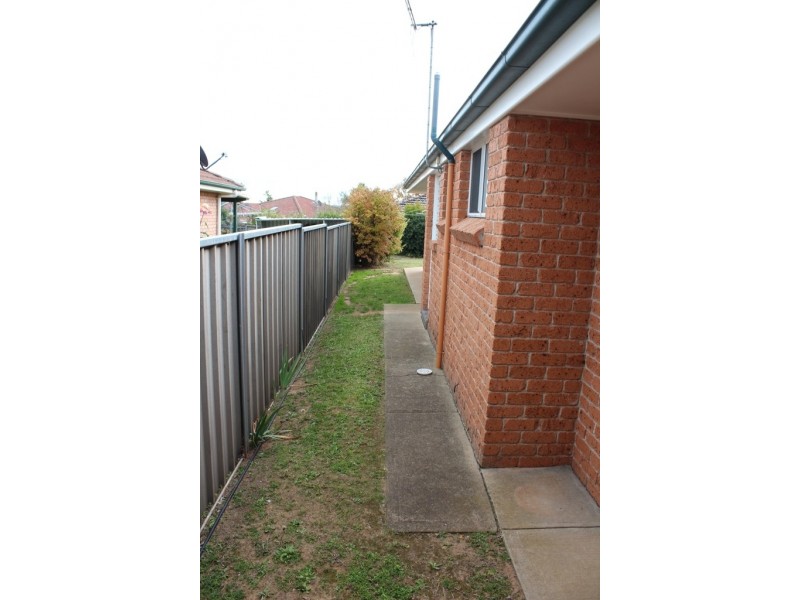 17 Crawford Crescent, Windradyne NSW 2795