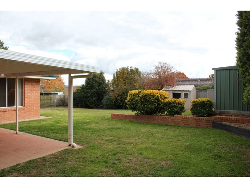 17 Crawford Crescent, Windradyne NSW 2795