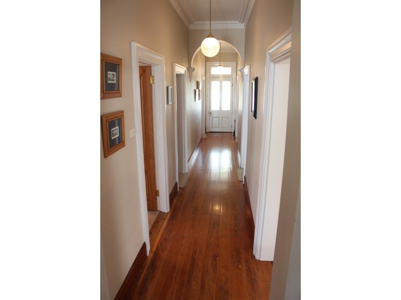 183 Brilliant Street, Bathurst NSW 2795