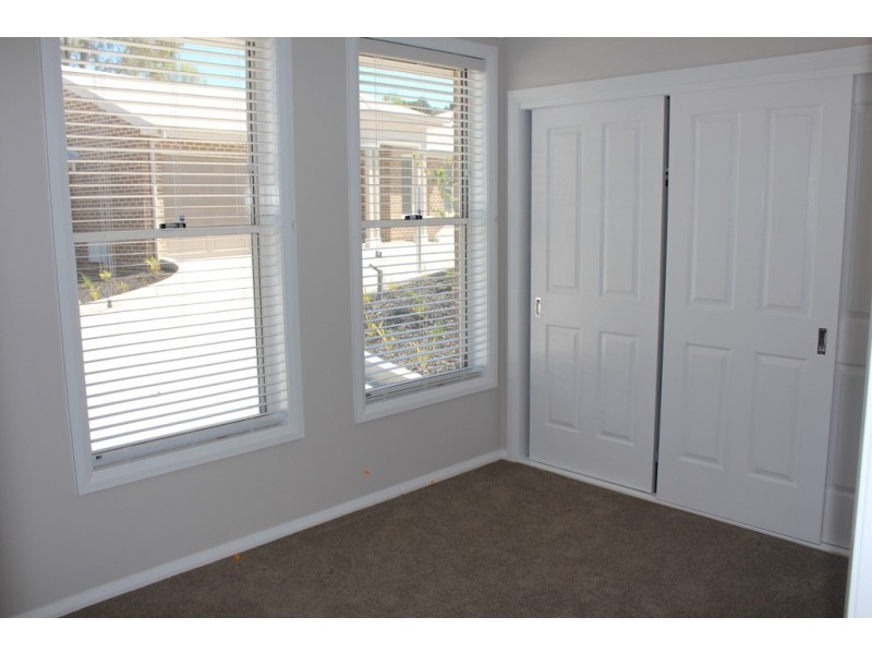 10/13 Busby Street, Bathurst NSW 2795