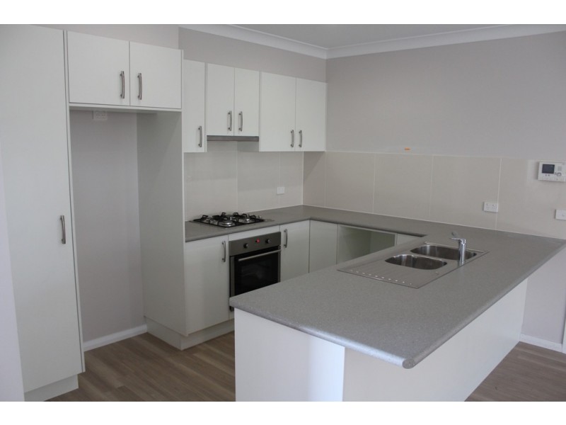 10/13 Busby Street, Bathurst NSW 2795