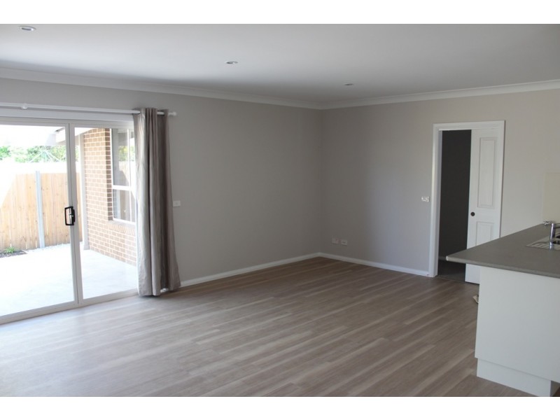 2/13 Busby Street, Bathurst NSW 2795
