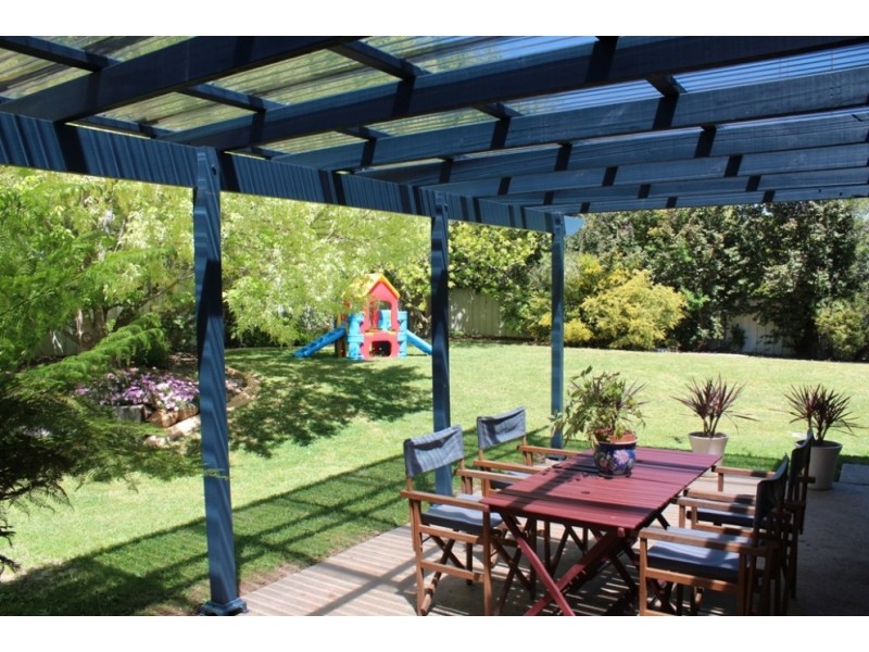 7 Elliott Close, Bathurst NSW 2795