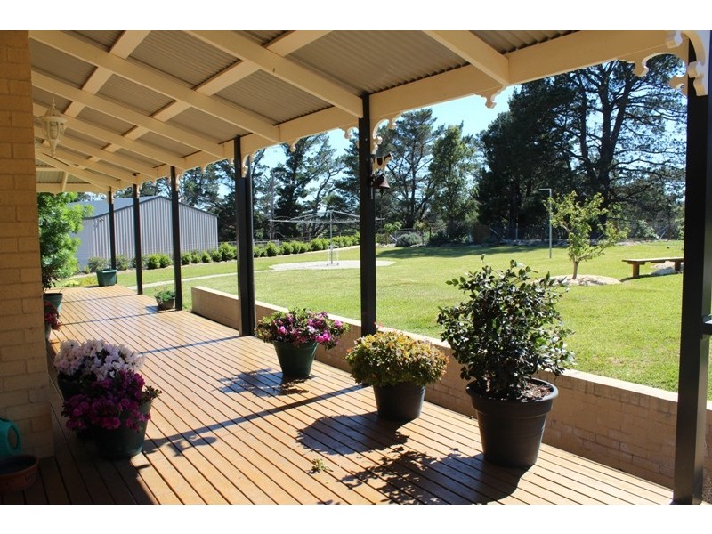 27 Blue Ridge Drive, Bathurst NSW 2795