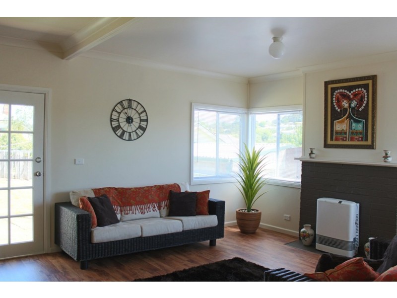 1 Moodie Place, Bathurst NSW 2795