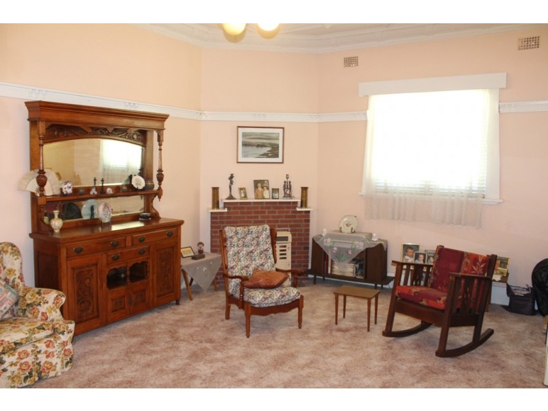 204 Rankin Street, Bathurst NSW 2795