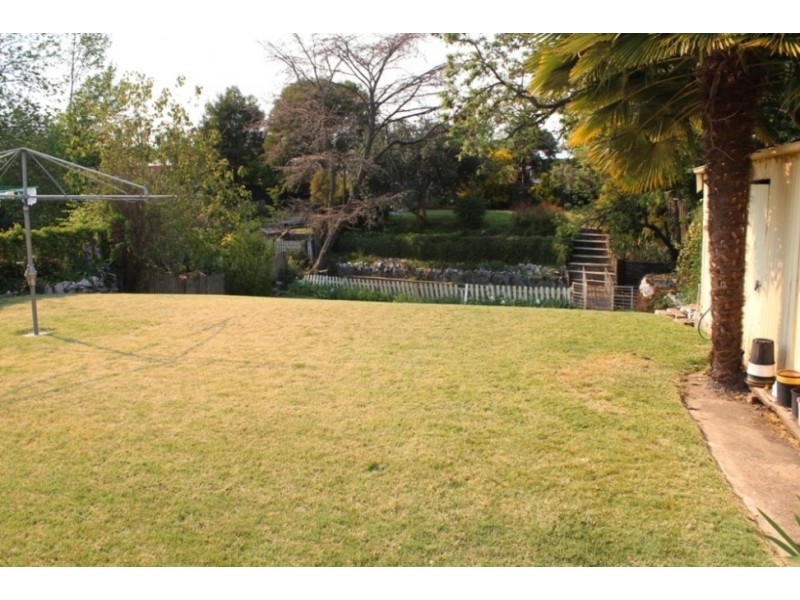 204 Rankin Street, Bathurst NSW 2795
