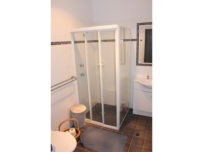 121 Hartwood Avenue, Bathurst NSW 2795