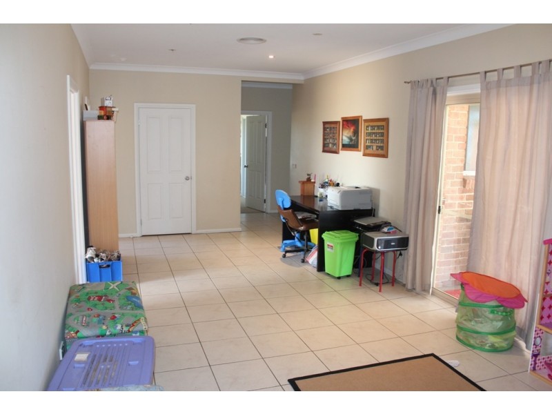 121 Hartwood Avenue, Bathurst NSW 2795