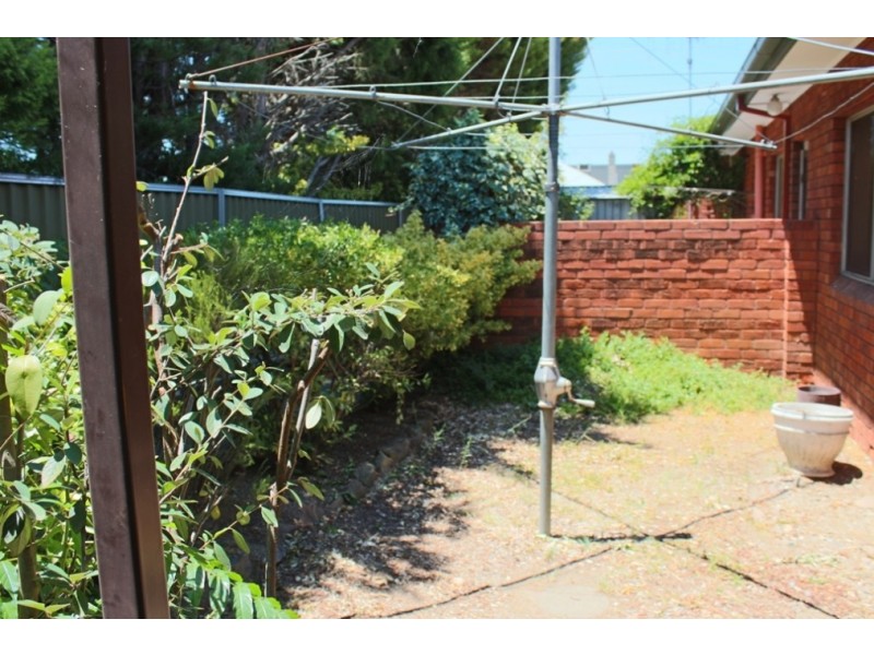 2/101 Rankin Street, Bathurst NSW 2795